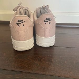 Nike AF1’s. Excellent condition, no box.